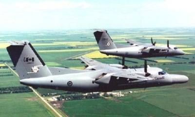 CT-142 Dash 8